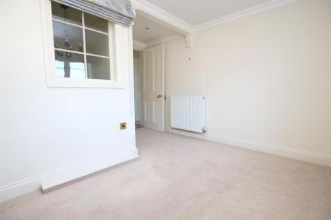 Bedroom 3.2.JPG