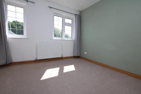 Bedroom 1.2.JPG