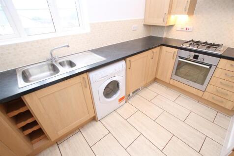 Kitchen 1.JPG
