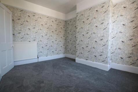 Bedroom 2.JPG