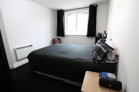Bedroom 1.2.JPG