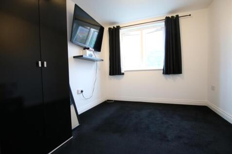 Bedroom 2.2.JPG