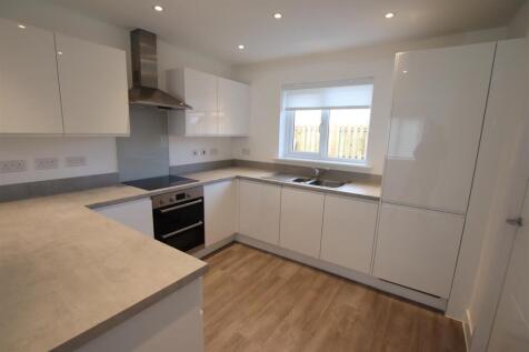 Kitchen 3.JPG