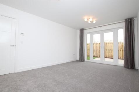 Living Room 1.JPG