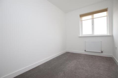 Bedroom 4.JPG