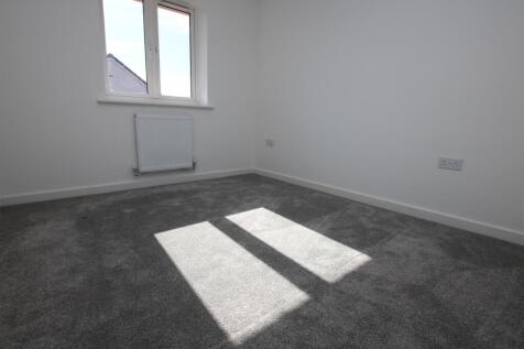 Bedroom 1.JPG