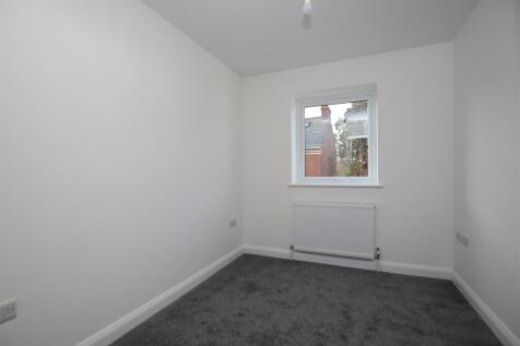 Bedroom 3.JPG