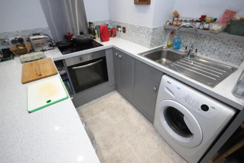 Kitchen Area.JPG