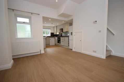 Dining Kitchen.JPG