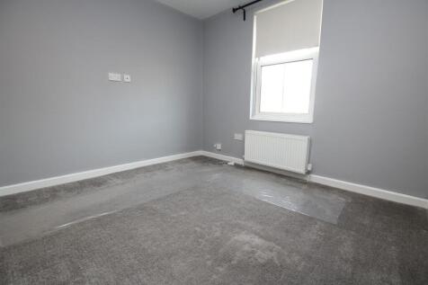 Bedroom 2.2.JPG