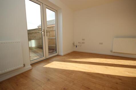 Living Area 2.JPG