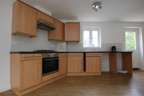 Kitchen 4.JPG