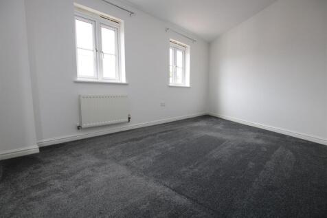 Bedroom 1.JPG