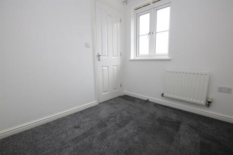 Bedroom 3.JPG