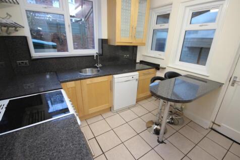Kitchen 1.JPG
