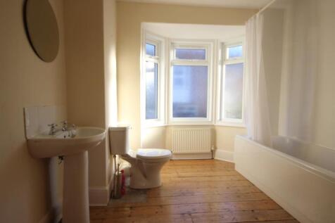 Bathroom.JPG