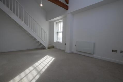 Living Area.JPG