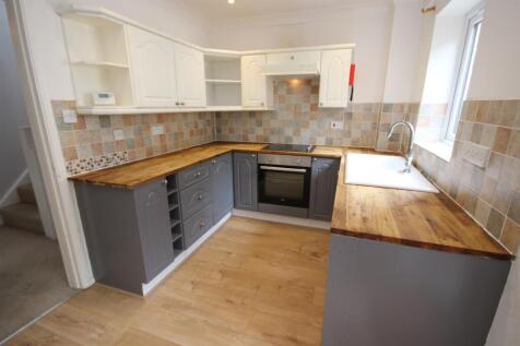 Kitchen 1.JPG