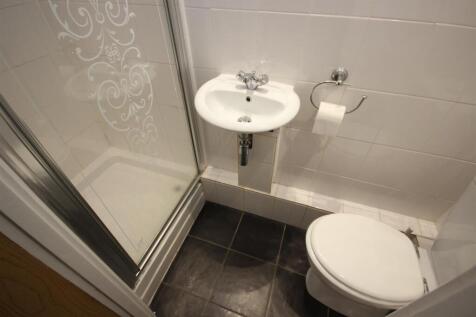 Shower Room.JPG