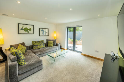 27PLLeeds-250425-...