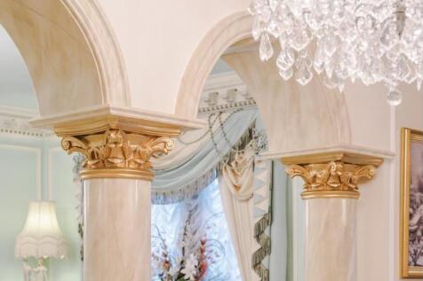 Open Lounge Pillars Cropped