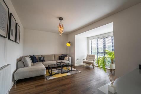 Living Room 1.jpg
