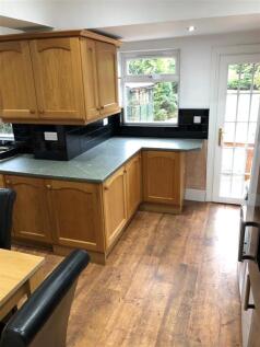 kitchen 2.jpg