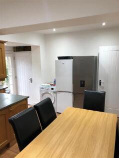 kitchen 1.jpg