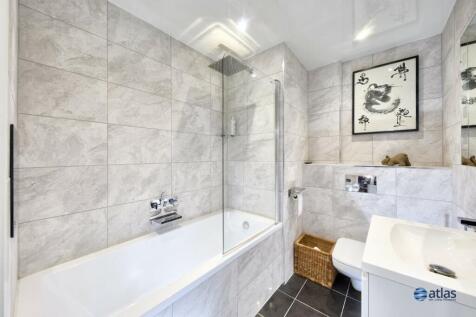 En Suite Bathroom (bedroom 3)