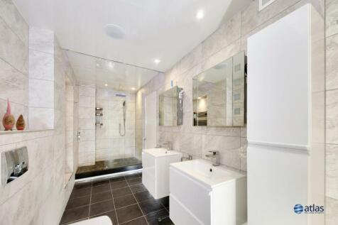 En Suite Bathroom (bedroom 1)