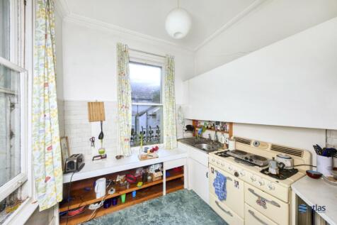 Kitchen/Room