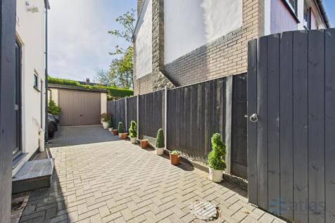 Gated Driveway