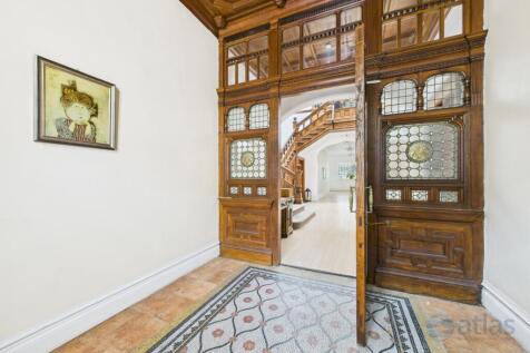 Communal Entrance