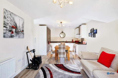 Lounge/Kitchen