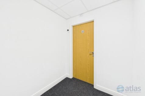 Entrance (communal Hallway)