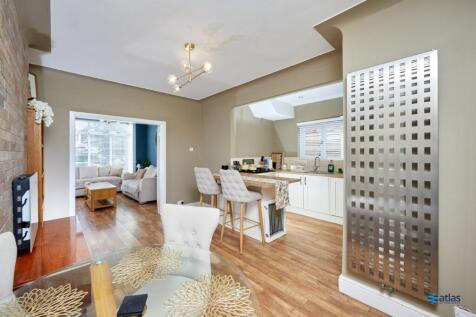 Dining Area/Kitchen