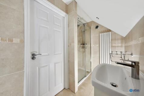 Bedroom 5 En-suite