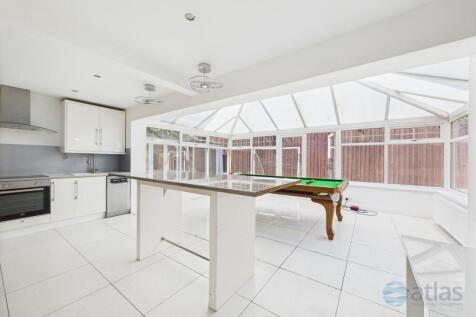 Kitchen/Conservatory