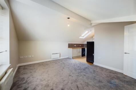 Living Space / Kitchen