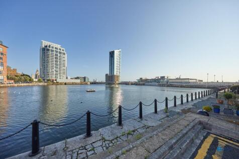 External/Water Front