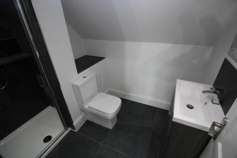 Bedroom 7 En-suite