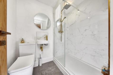 Downstairs Bathroom