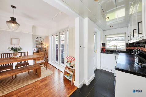 Dining Area/Kitchen