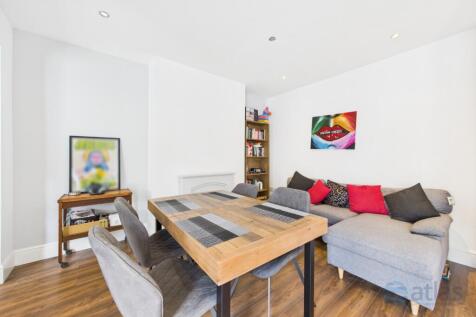 Living/Dining Area