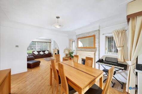 Dining/Living Area