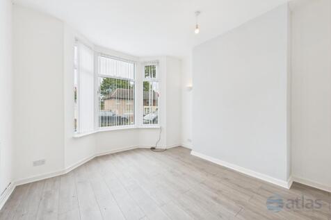 Living/Dining Area