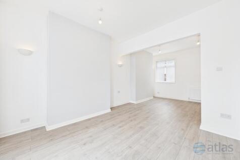 Living/Dining Area