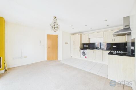 Kitchen/Living Area