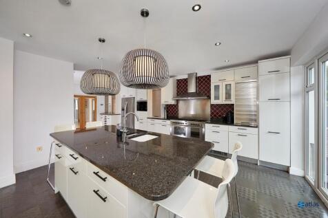 Kitchen / Dining / Living Area