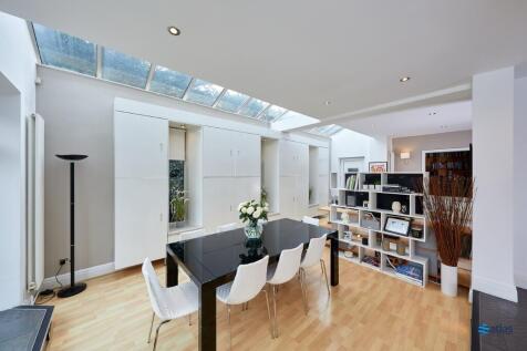 Kitchen / Dining / Living Area